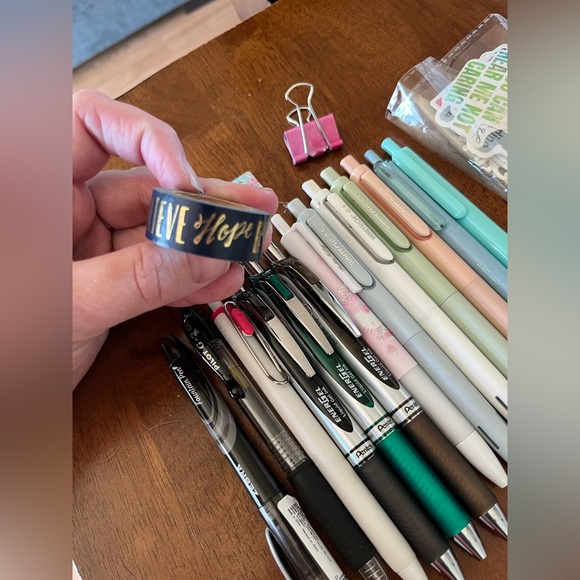 Pen bundle + Extras - Picture 2 of 6